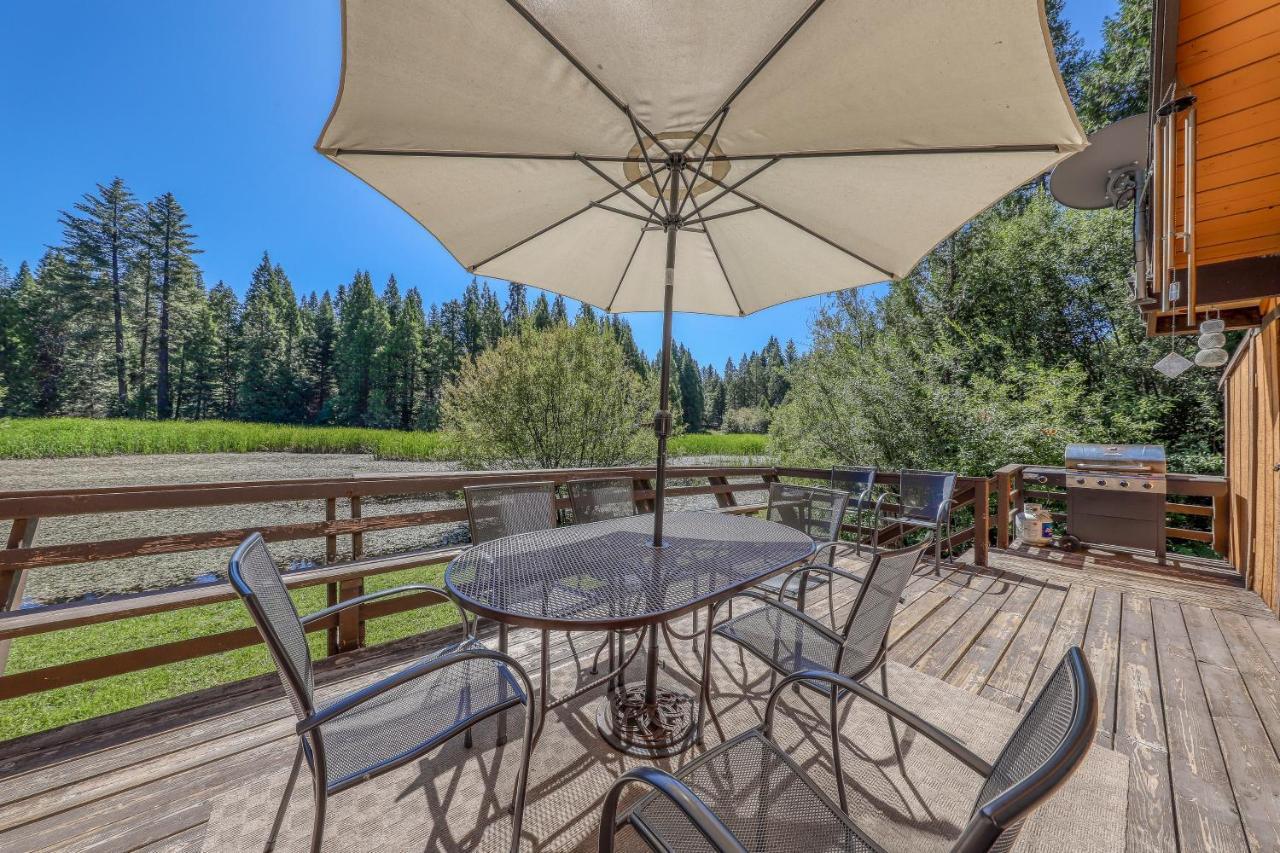 Water'S Edge Retreat Villa Shaver Lake Exterior photo